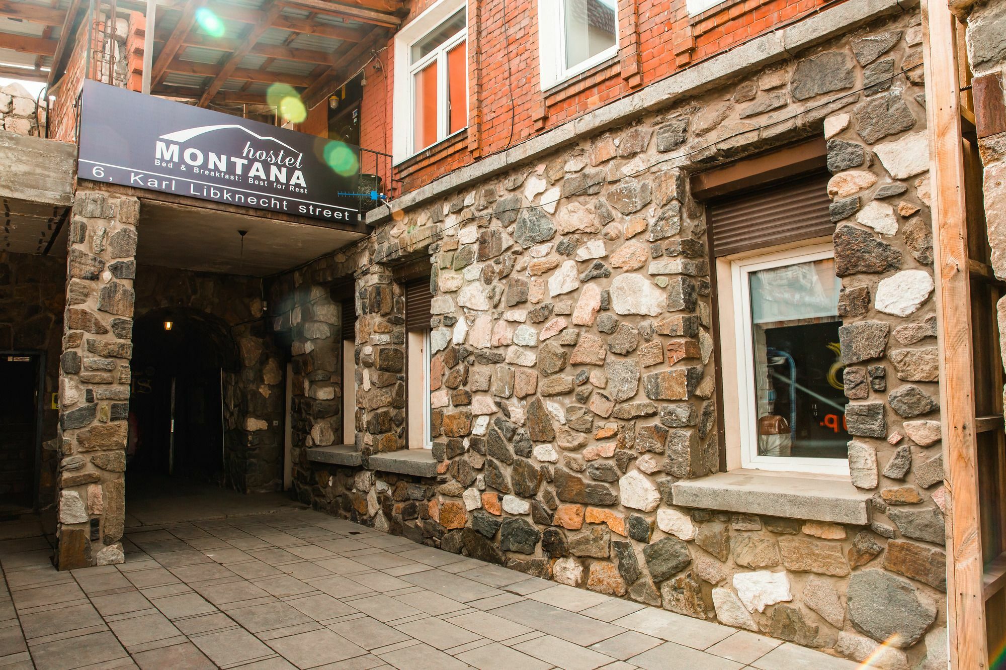 Montana Hostel Irkutsk Exterior foto